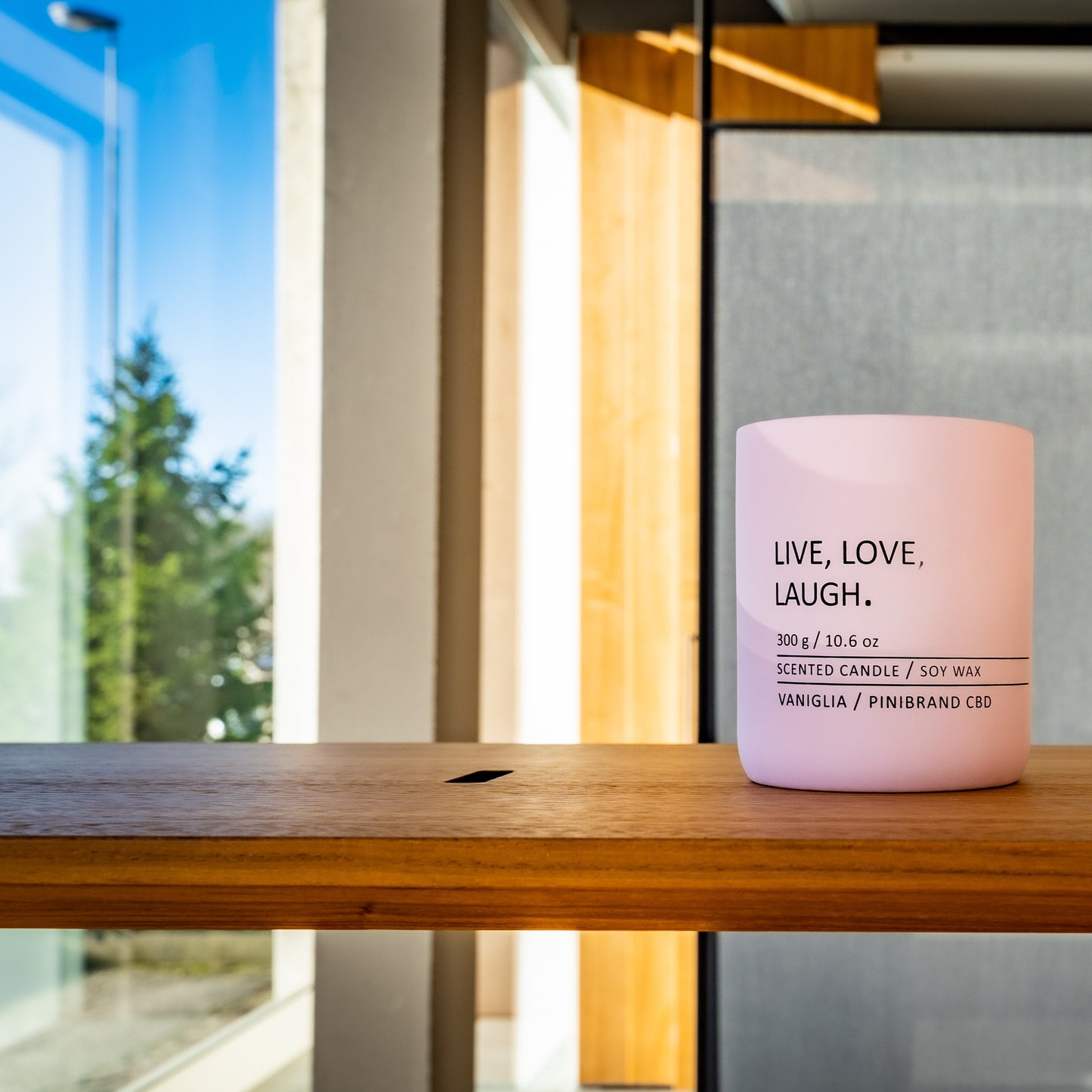 Vanilla scented candle